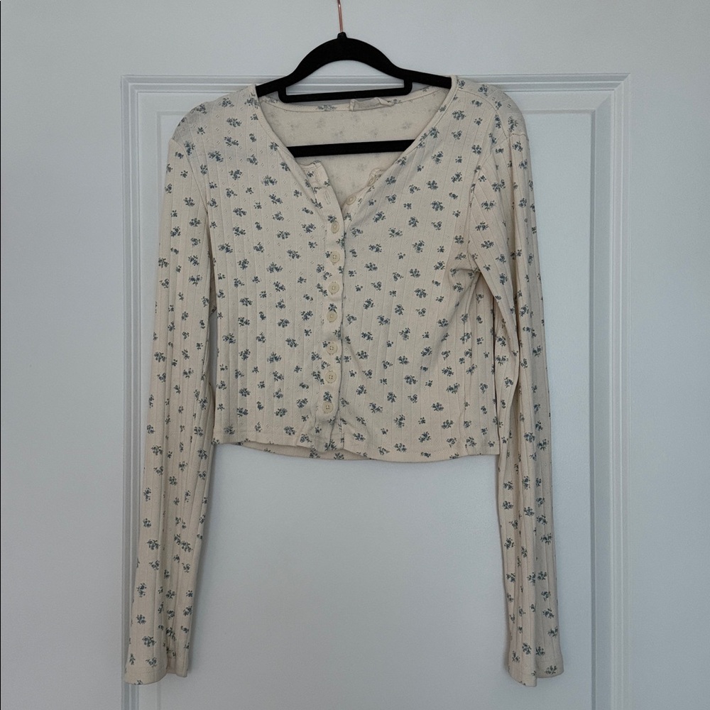 By Together Cream Floral V-Neck Top